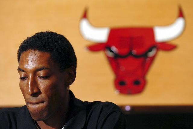 北京亦庄人形机器人半马冠军成绩超人类世界纪录